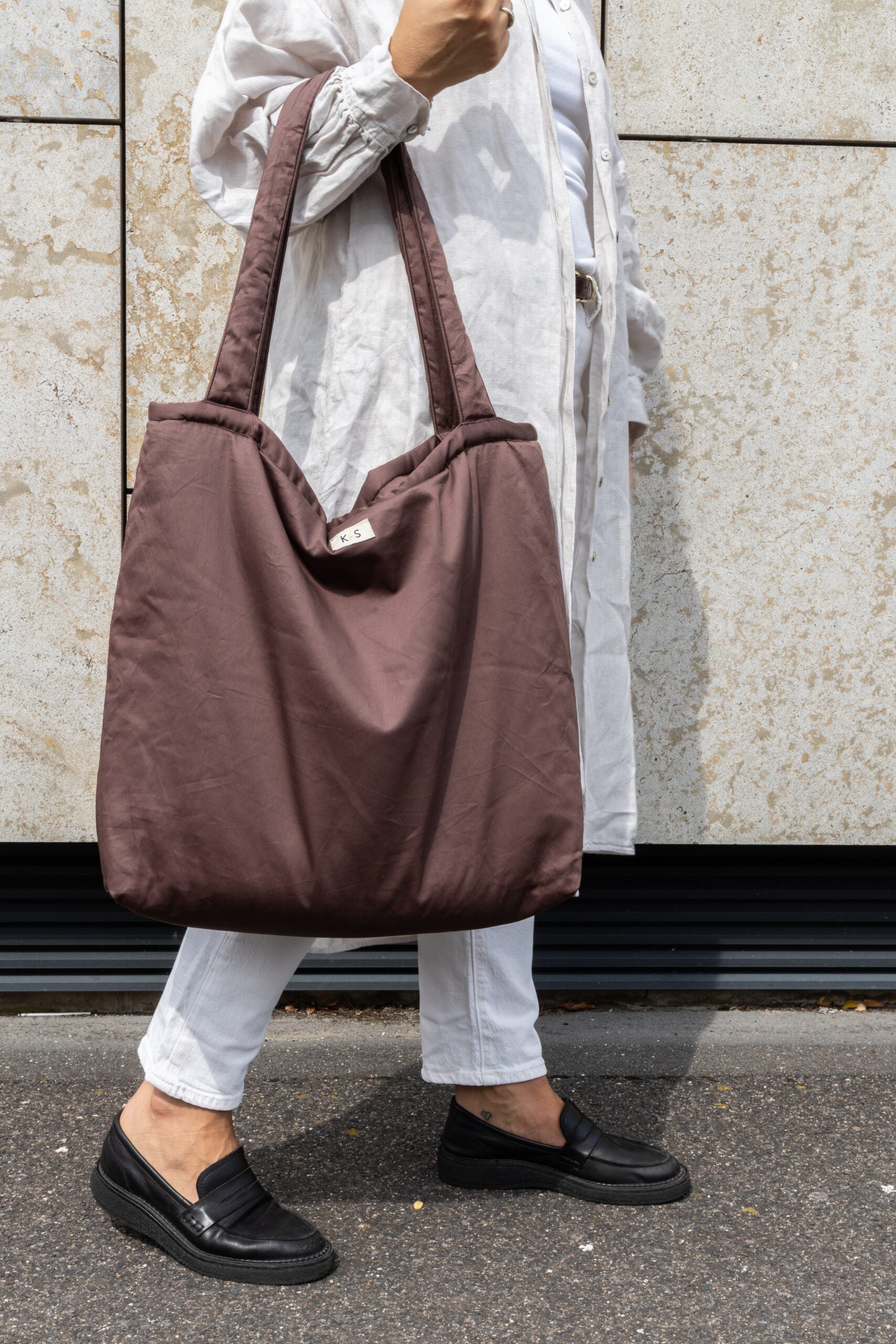 KAS MULTIFUNCTIONELE TOTE Brown